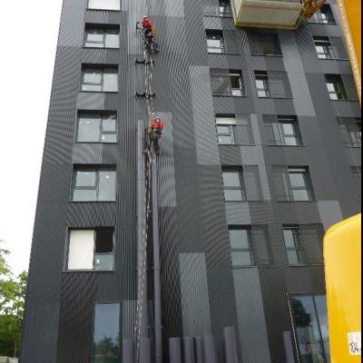 travaux dépose de conduits en hauteur